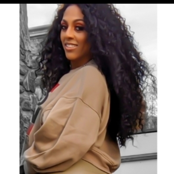 "Survivor" oversized sweatshirt - Picture 4 of 7